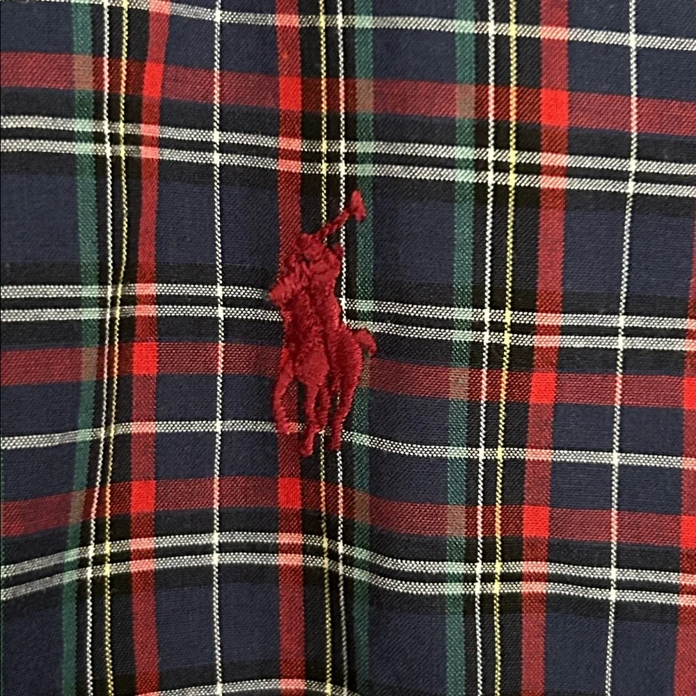 Ralph Lauren boys Size Large 14-16 long sleeve‎ button down plaid shirt.